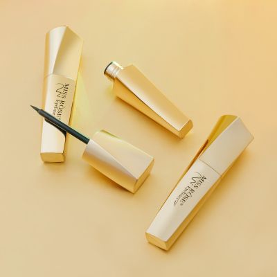 Miss Rose Glance Back Eyeliner (Revive Your Beauty)