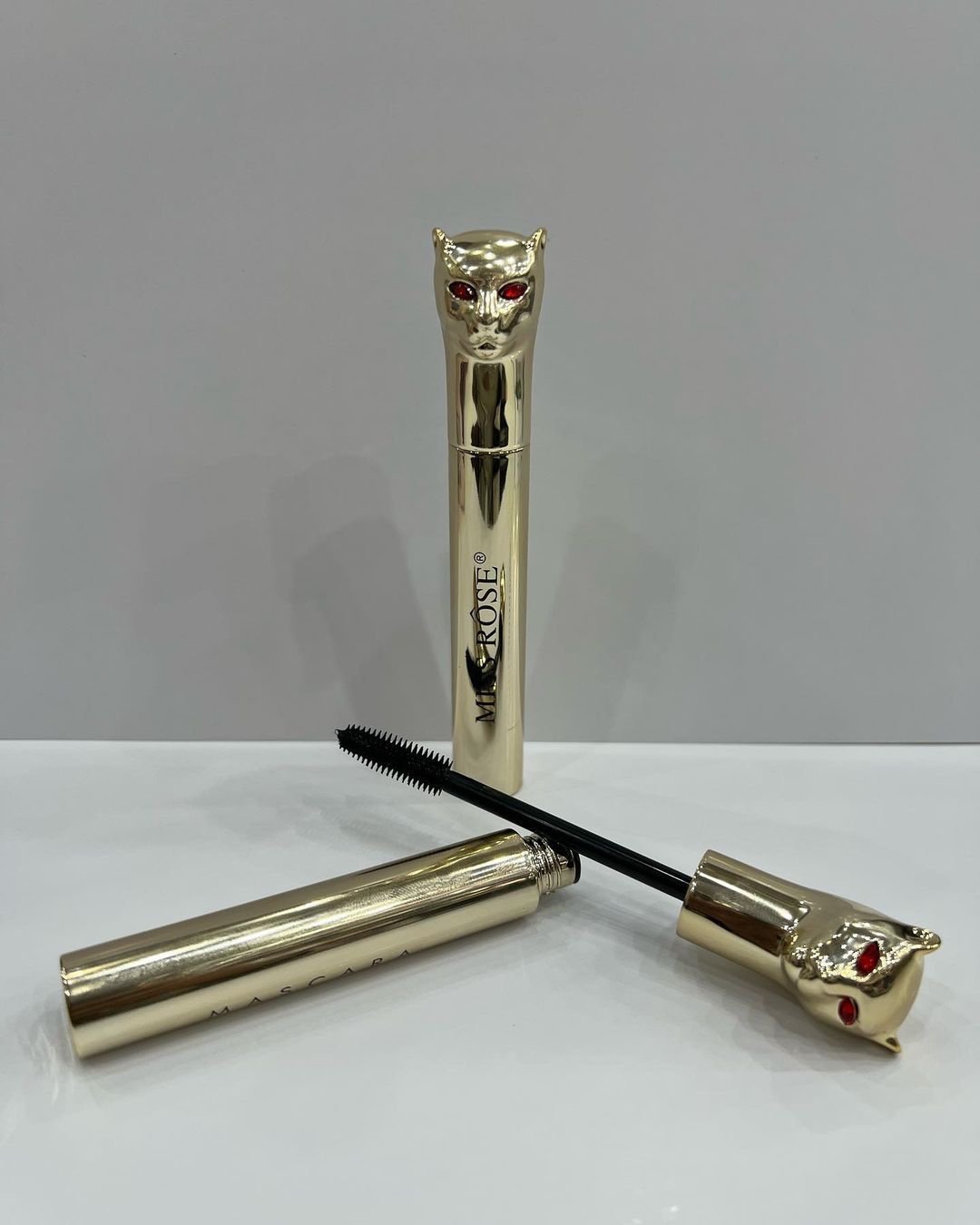 Miss Rose Fashion Tiger Mascara