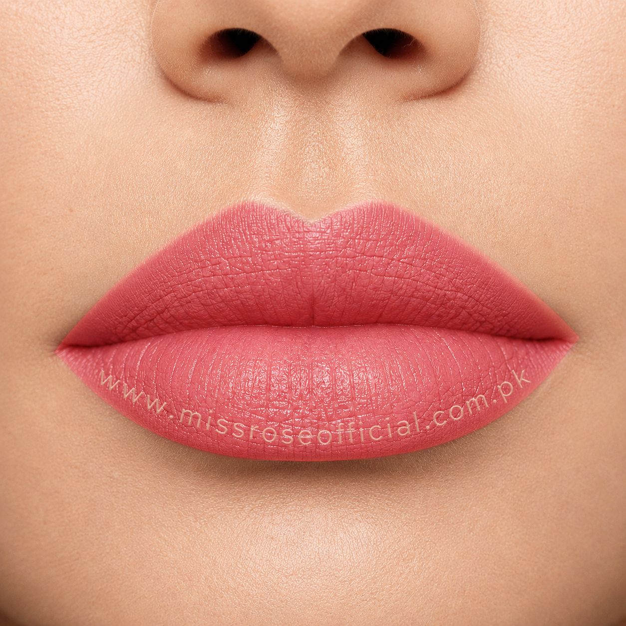 Dazzle Charm Liquid Lipstick